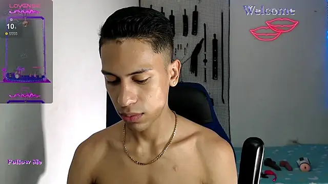 dylan apol0 online show from 10.25.25