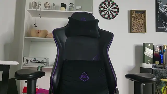 aaron nvk online show from 03.04.26