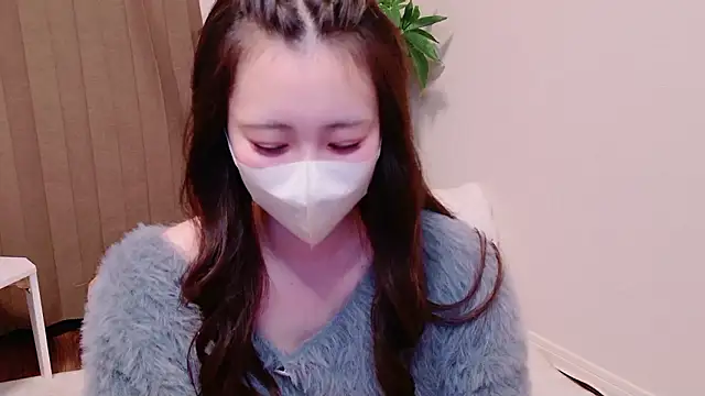 MOEMOE-Q online show from 10.07.25