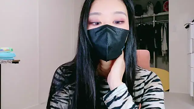 ramuchan desu online show from 10.16.25