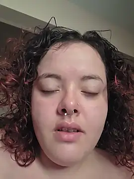 nuttiebuddy1 online show from 05.19.26