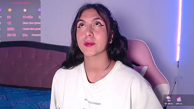 Snapshot of Sarahcutexoxox chatting on 11.03.25 Sarahcutexoxox online show from 11.03.25