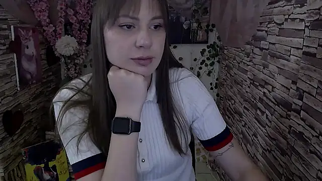 Amanda Bright  online show from 10.23.25