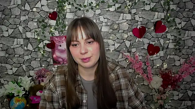 Amanda Bright  online show from 11.09.25