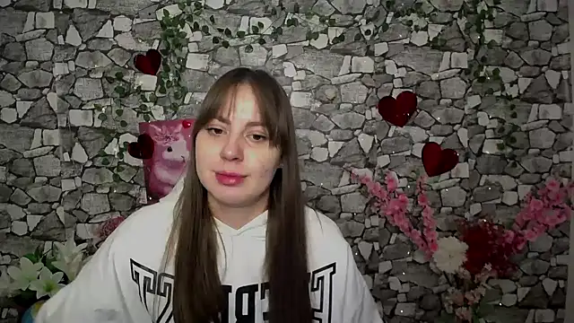 Amanda Bright  online show from 12.03.25