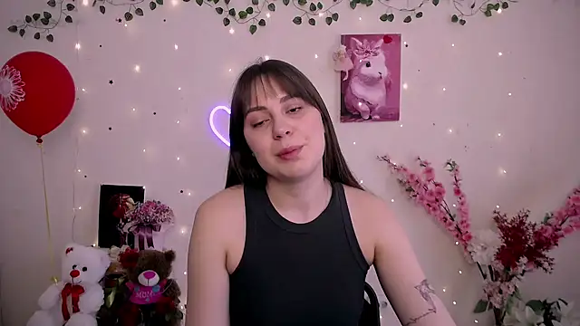 Amanda Bright  online show from 04.01.26