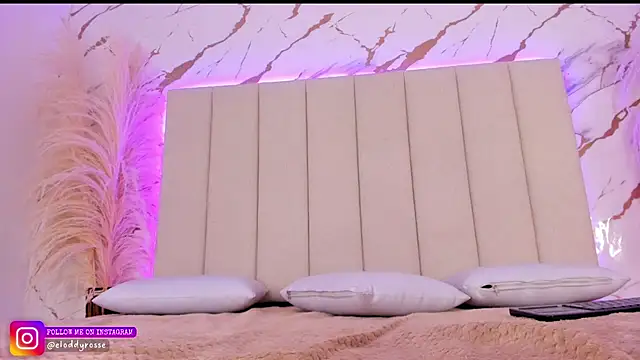 Elody rousse online show from 10.12.25