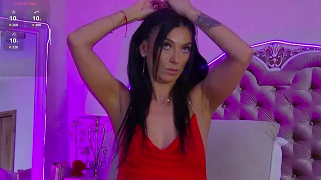 Snapshot of KinkyAmelie chatting on 10.12.25 KinkyAmelie online show from 10.12.25