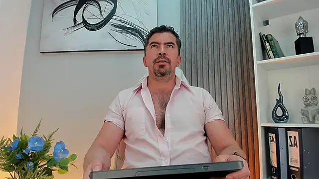 JuanKFit 45 online show from 05.27.26