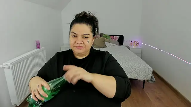 EvvaBBW online show from 10.12.25