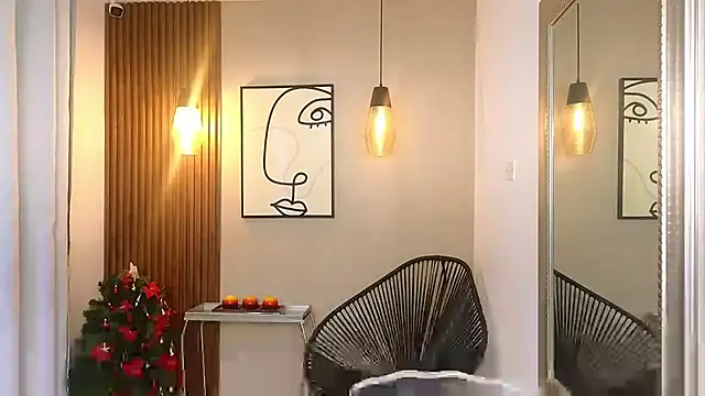 Lia Mar  online show from 12.05.25