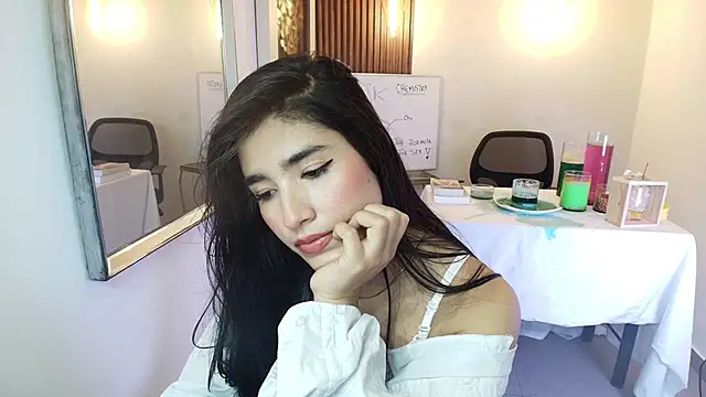 Lia Mar  online show from 01.08.26