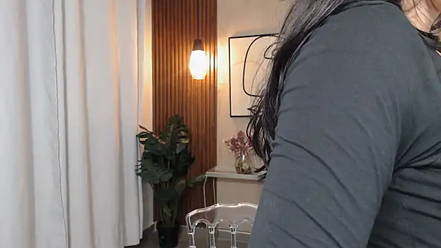 Snapshot of Lia_Mar_ chatting on 02.07.26 Lia Mar online show from 02.07.26