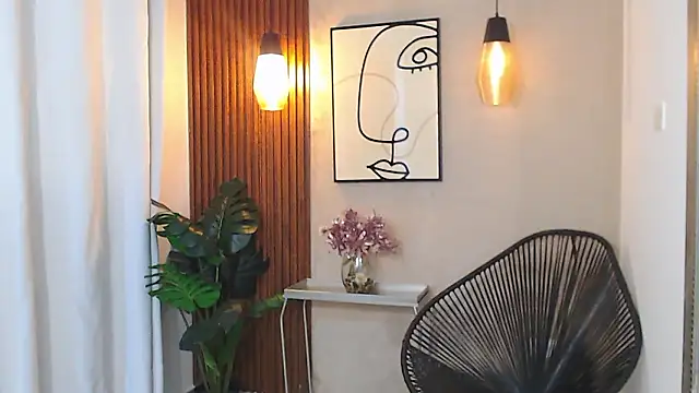 Snapshot of Lia_Mar_ chatting on 02.13.26 Lia Mar online show from 02.13.26