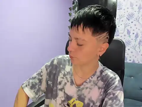  Hannah Hot online show from 11.08.25