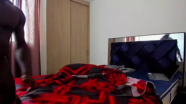 scarle22 online show from 10.23.25