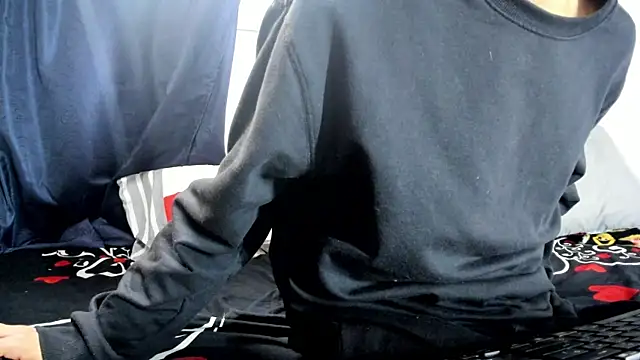 Snapshot of TheCyberIncubus chatting on 11.27.25 TheCyberIncubus online show from 11.27.25