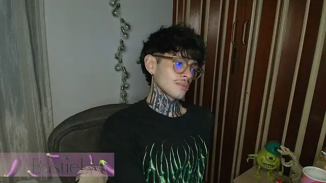 Mihail leroy online show from 11.26.25