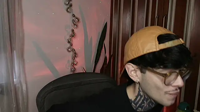 Mihail leroy online show from 12.21.25