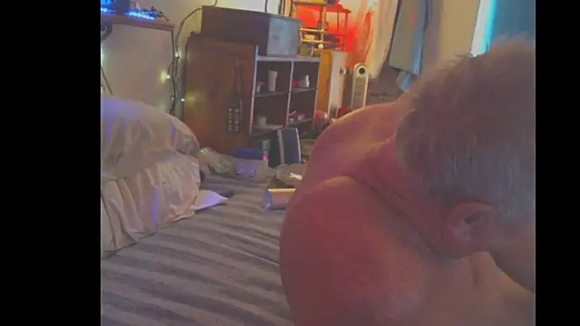 Pussyeat2please online show from 10.08.25