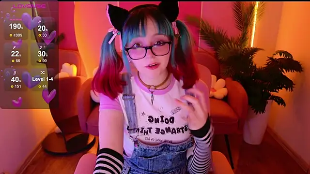 CoralineYoung online show from 11.06.25