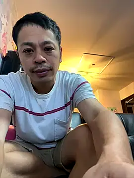 muut1215 online show from 10.20.25