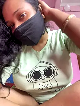 Snapshot of Priyajaanbaby chatting on 11.17.25 Priyajaanbaby online show from 11.17.25