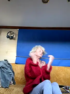 ladyboatlady online show from 09.26.25