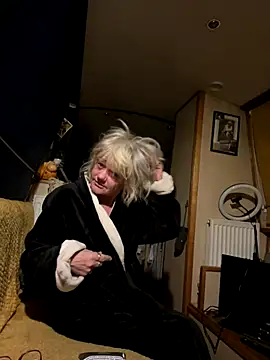 ladyboatlady online show from 11.01.25