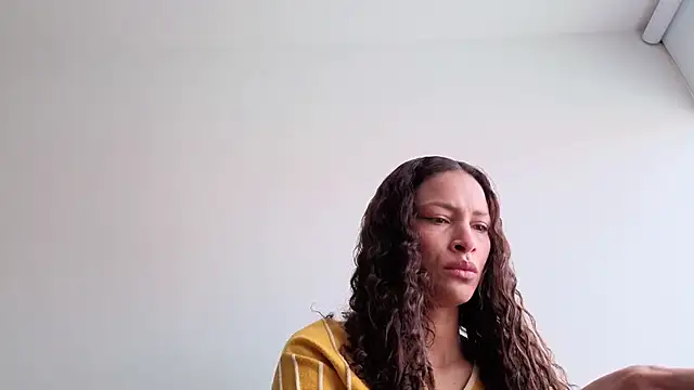 SofiaDelicia online show from 09.11.25