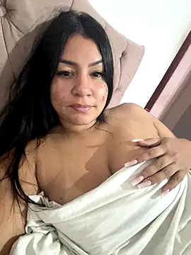 julianamascarada online show from 09.13.25