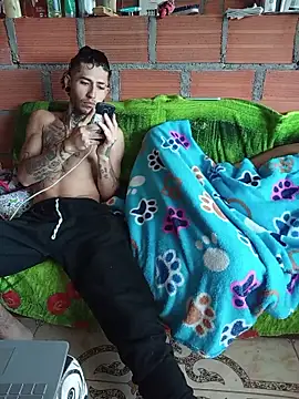 Snapshot of Tattoboy19cm chatting on 04.20.26 Tattoboy19cm online show from 04.20.26