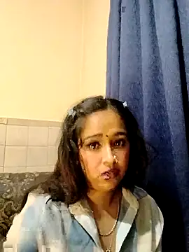 Snapshot of cute_indianxo chatting on 04.23.26 cute indianxo online show from 04.23.26