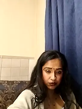 Snapshot of cute_indianxo chatting on 04.30.26 cute indianxo online show from 04.30.26