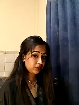Snapshot of cute_indianxo chatting on 05.03.26 cute indianxo online show from 05.03.26