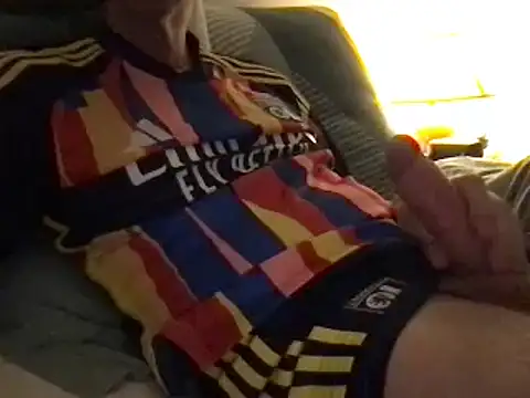 Snapshot of orbix2007 chatting on 12.24.24 orbix2007 online show from 12.24.24