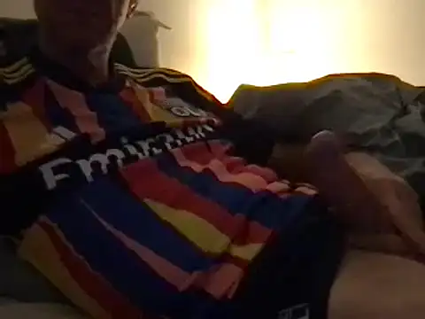 Snapshot of orbix2007 chatting on 12.27.24 orbix2007 online show from 12.27.24