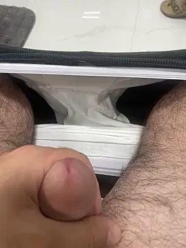 Heros2000 online show from 11.18.25