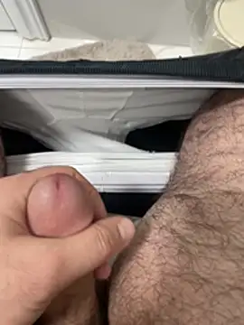 Heros2000 online show from 02.22.26