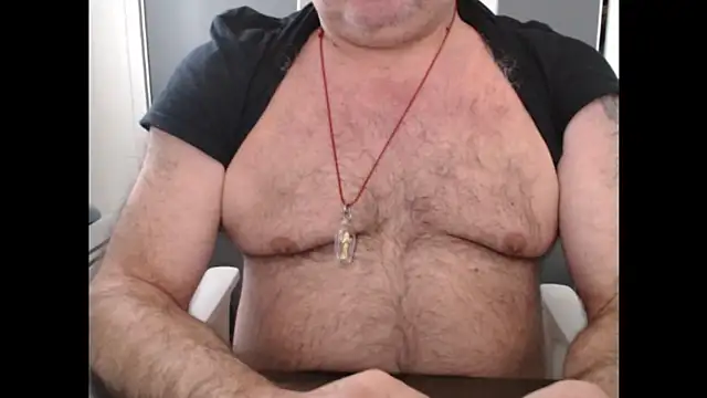 Snapshot of DadBearBi chatting on 02.07.26 DadBearBi online show from 02.07.26