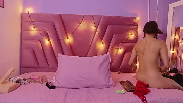 cutepetitee online show from 03.14.26