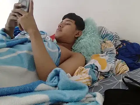 Snapshot of methme chatting on 11.18.25 methme online show from 11.18.25