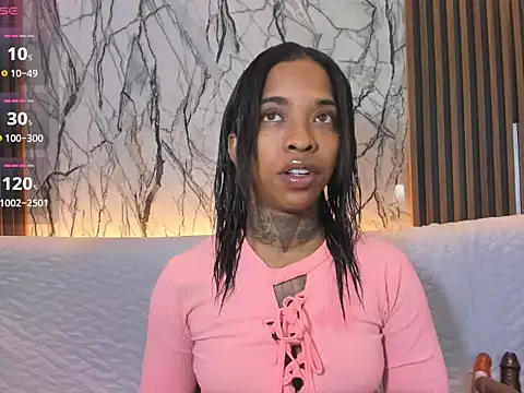 Snapshot of Pauline_Fox chatting on 01.31.26 Pauline Fox online show from 01.31.26