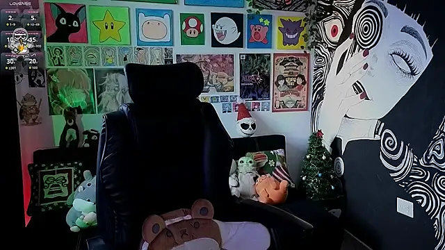 Snapshot of Yuhwan_ chatting on 12.20.25 Yuhwan online show from 12.20.25