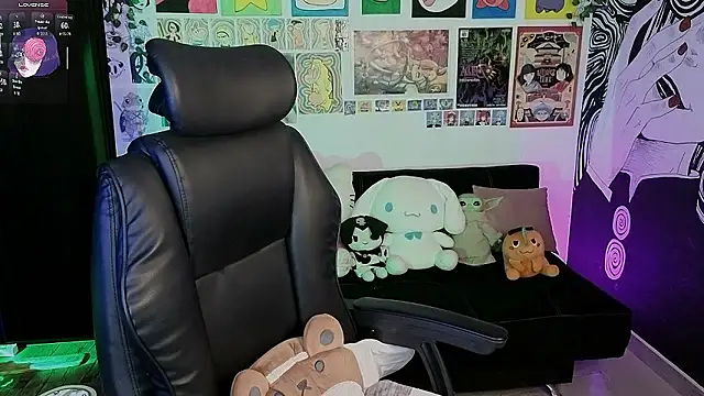 Snapshot of Yuhwan_ chatting on 01.18.26 Yuhwan online show from 01.18.26