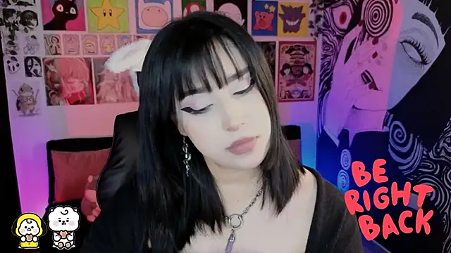 Snapshot of Yuhwan_ chatting on 02.04.26 Yuhwan online show from 02.04.26