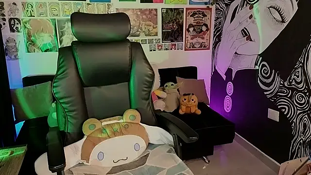 Snapshot of Yuhwan_ chatting on 02.18.26 Yuhwan online show from 02.18.26