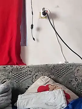 Themaskedgirl21 online show from 04.18.26