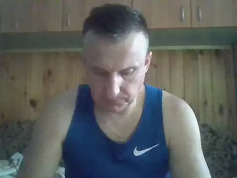 Maksymilian1 online show from 06.17.26