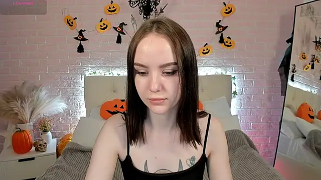 MarySparkle online show from 10.24.25